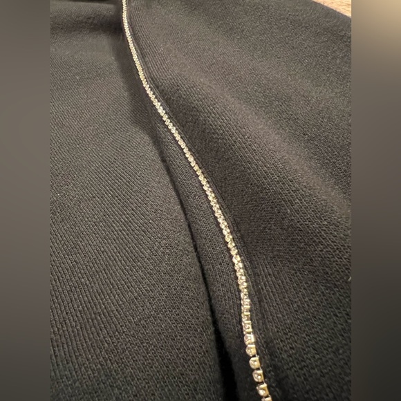 VS Rhinestone Lounge set - Picture 9 of 13